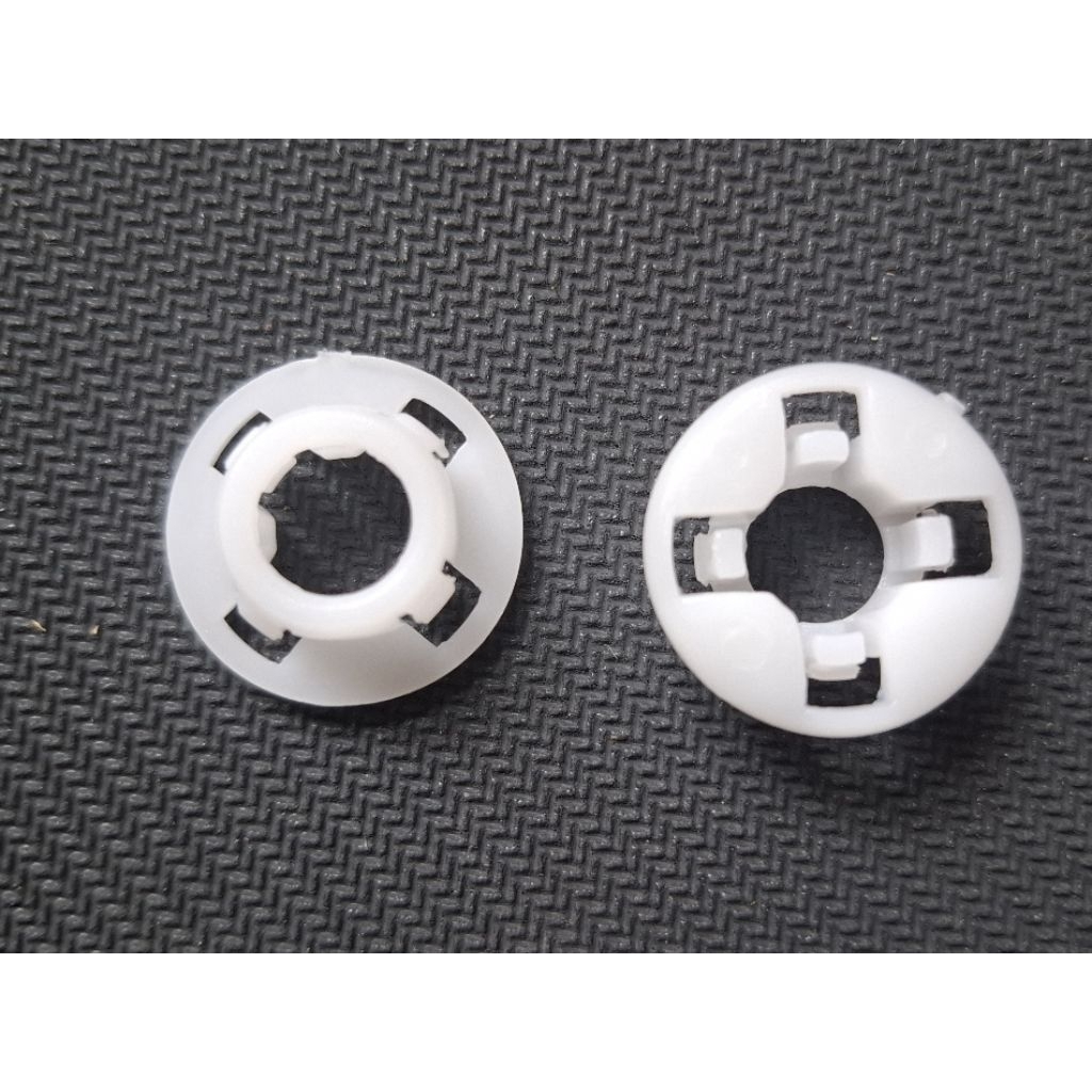 กิ๊บล็อค บูชรองเหล็กค้ำฝากระโปรงหน้า TOYOTA  Yaris  ปี 2006 2007 2008 2009 2010 2011 2012