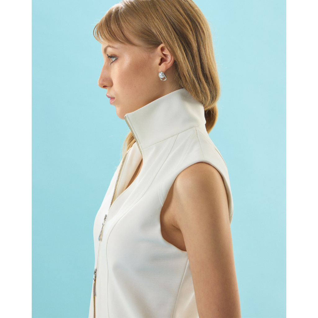 AOP Archive - Zippered Sleeveless Top เสื้อแขนกุด คอปีน คอปก ซิปหน้า