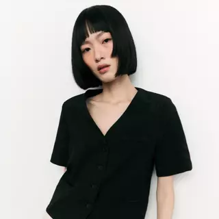 Lawyer Closet | [73012] ชุดสูทกระดุมแฟชั่นสำหรับผู้หญิง คอวีแขนสั้น เสื้อแจ็คเก็ตคอวี เนื้อผ้าใส่สบาย แมทช์ได้ หลายลุค