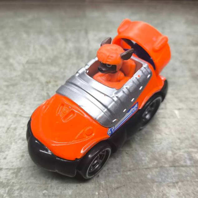 โมเดลรถเหล็ก Paw Patrol(พาวพาโทรล) :  PAW Patrol True Metal : Chase Zuma