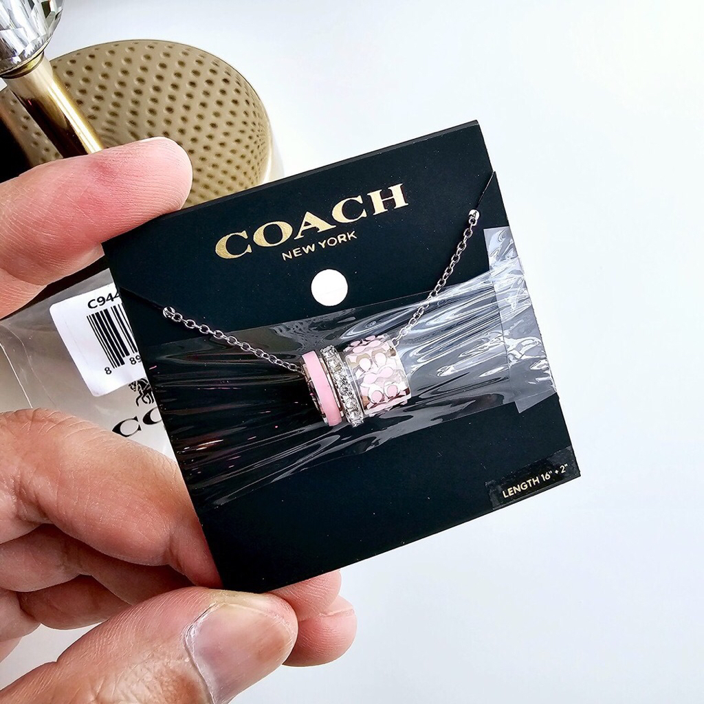 สร้อยคอ  C✩achของงเเท้100%สีชมพู C9446 Signature Enamel Necklace