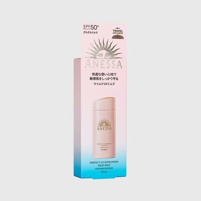 Anessa perfect UV sunscreen mild milk spf50+ 90ml. คือกันแดดจากแบรนด์ Anessa ที่โด่งดังมากและมียอดขา