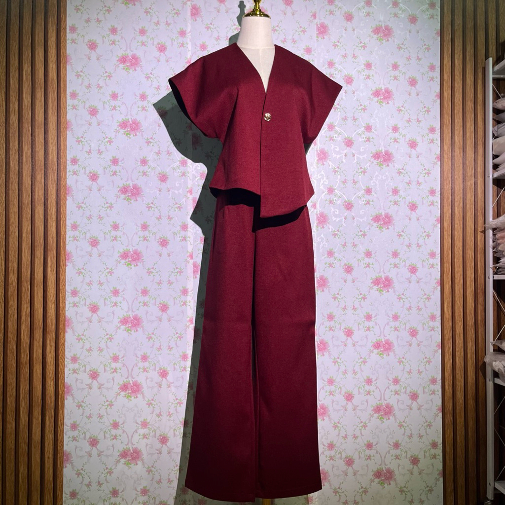 ชุดเซ็ตเสื้อ+กางเกงขายาวงานป้ายorder pangpang(มือ2)