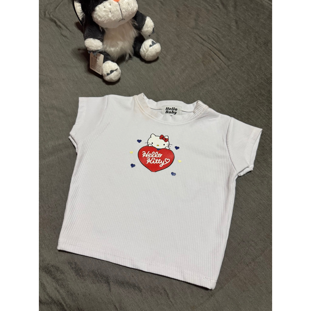 เสื้อครอป Hello Baby