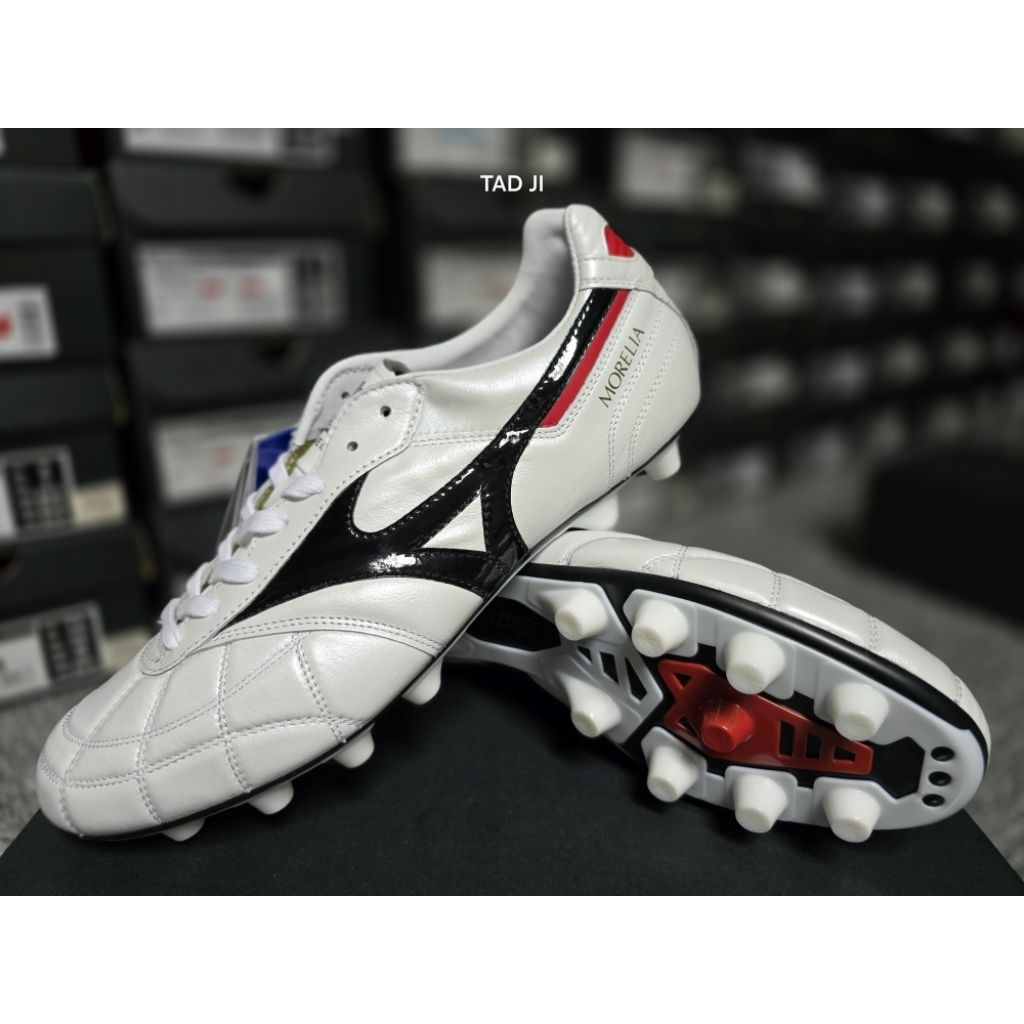 Mizuno Morelia II M8 สีขาว ตัว 35ปี