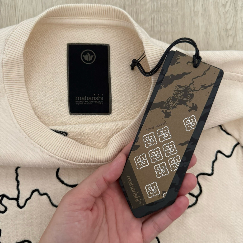 เสื้อสเวตเตอร์ Maharishi สีครีม ไซส์ S มือหนึ่ง ราคา ถูกที่สุด ดีลบีเคเค แกลเลอรีภาพที่ 4