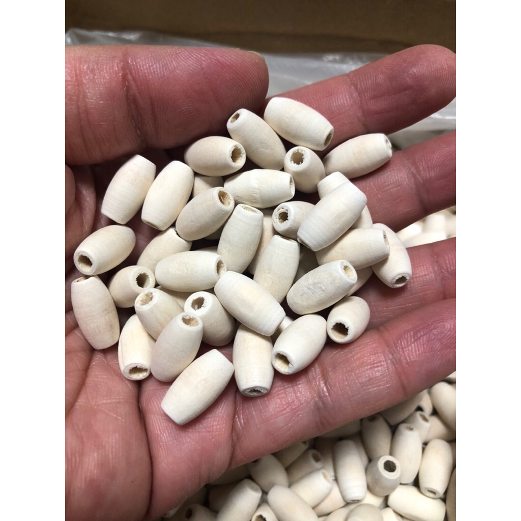 ลูกปัดไม้ธรรมชาติ ไม่ย้อมสี ขนาด 15 มิลลิเมตร 100 ชิ้น 30 บาท
