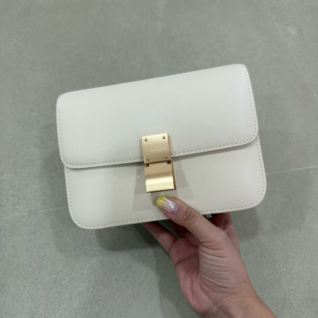 สินค้าไม่ผ่านQc กระเป๋าbox bag