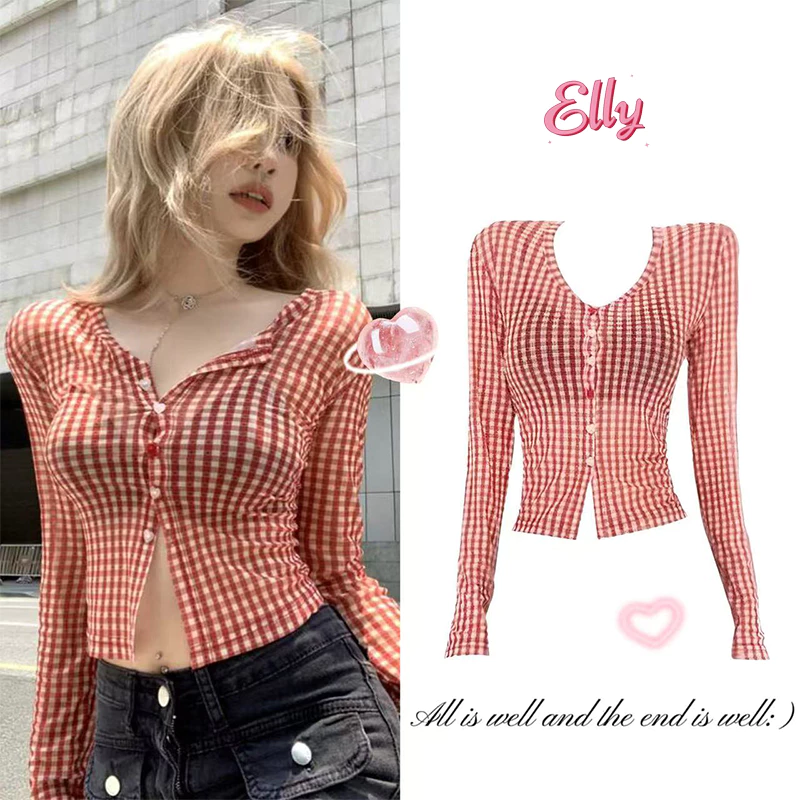 Elly พร้อมส่ง💗เสื้อคลุมแขนยาว💗คอวี สีแดงลายตาราง สไตล์สาวแซ่บ ทรงครอป เสื้อซีทรู กระดุมหัวใจ แมทซ์ได้ทุกลุค ลำลองผู้หญิง