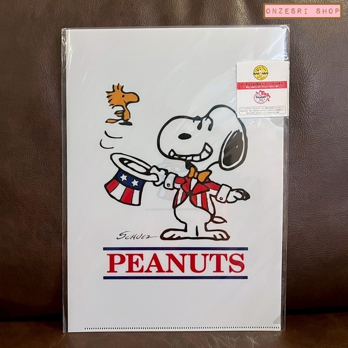 แฟ้ม A4 Snoopy Peanuts 60th Anniversary & Sanrio 50th Anniversary (Limited) ใส่เอกสารได้ 1 ช่อง