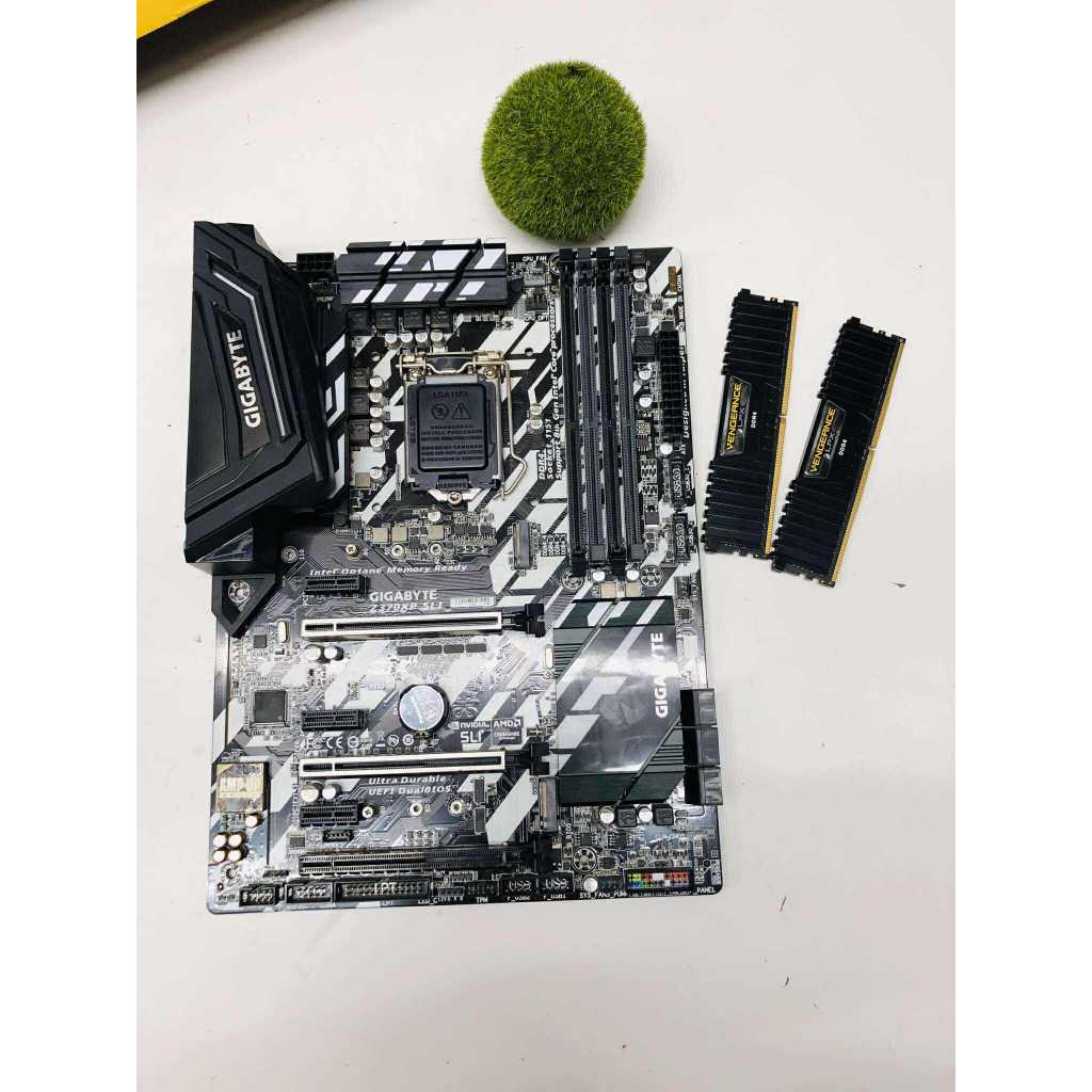 MAINBOARD (เมนบอร์ด) 1151 GIGABYTE Z370XP SLI + ddr4 4*2 bus2666 ไม่มีกล่อง ไม่มีฝา ประกันร้าน