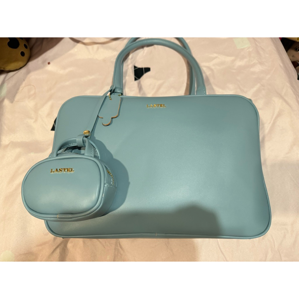 กระเป๋า lastel สีฟ้า มือสอง