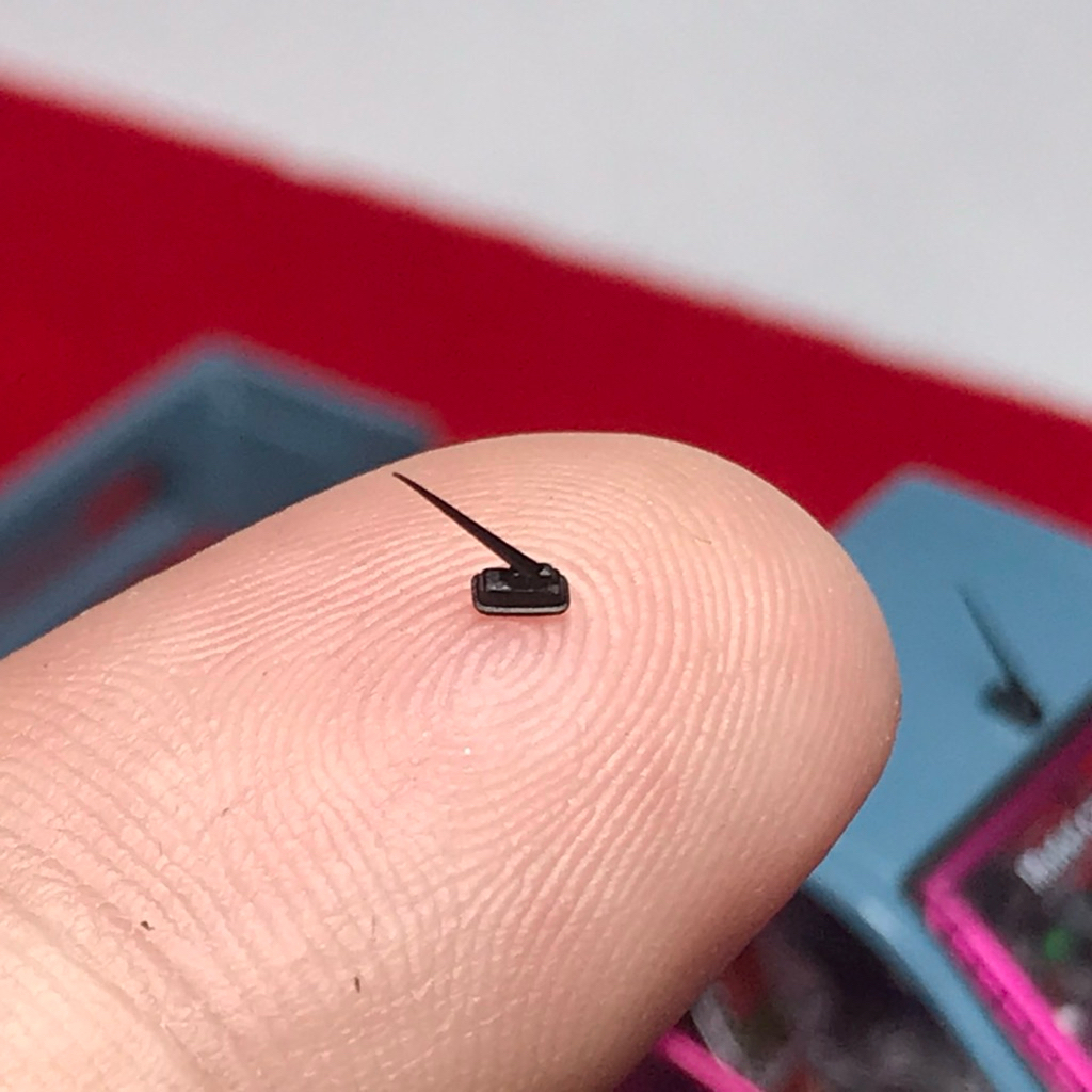โมเดลเสาอากาศวิทยุจิ๋ว(1 คู่ )ตกแต่งรถจิ๋วสเกล1:64 ใส่ได้ทุกรุ่น