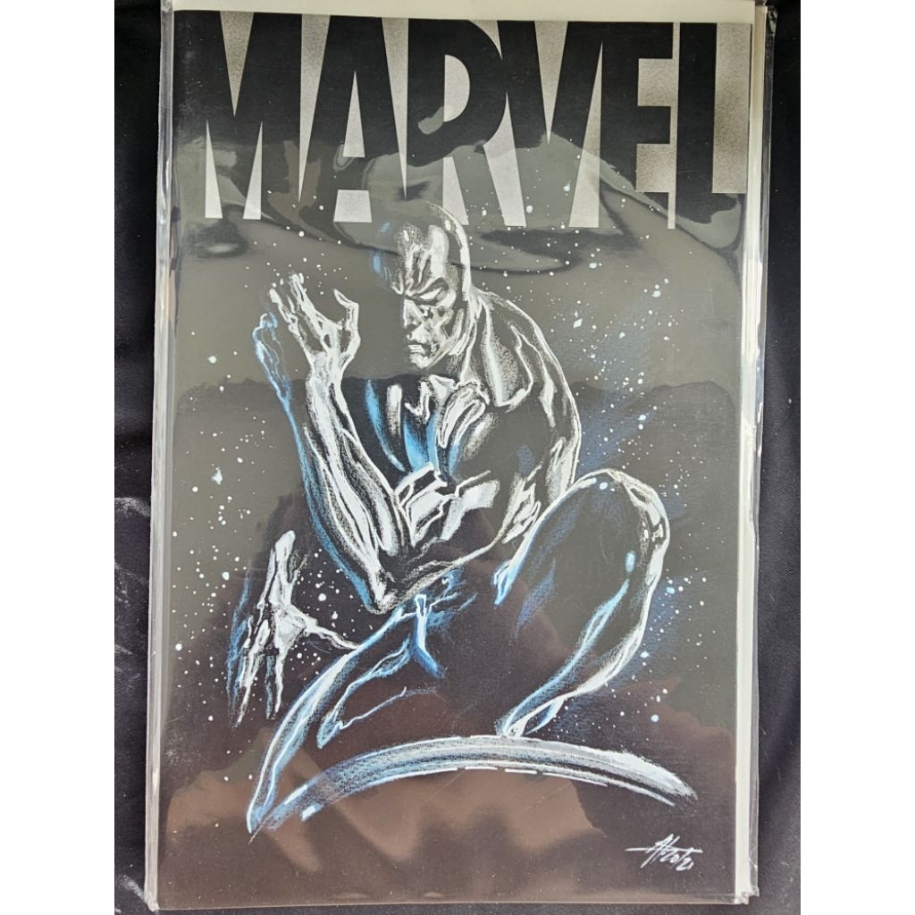 Marvel #6 – Silver Surfer by Gabriele Dell’Otto Variant