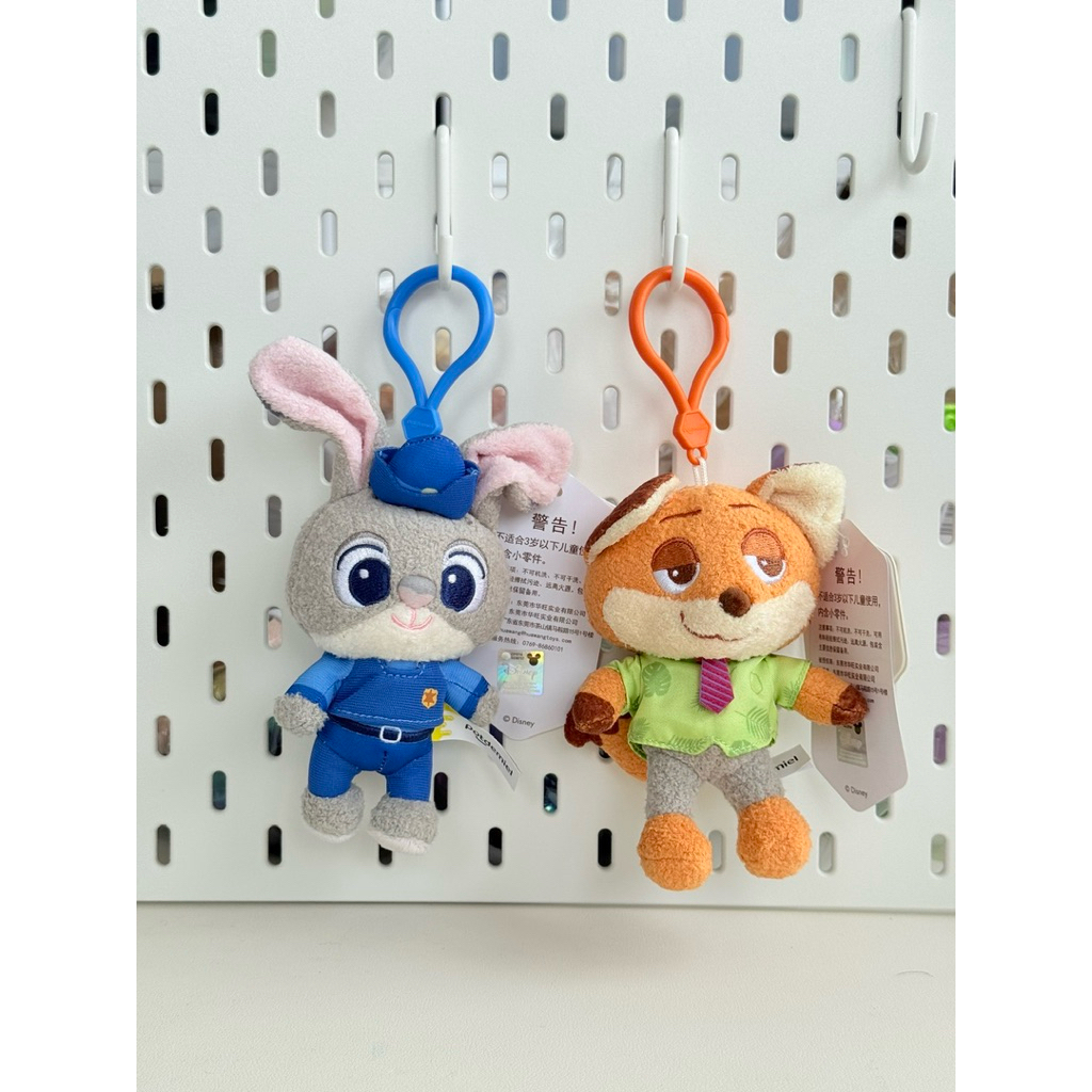 พร้อมส่งที่ไทย ✅ พวงกุญแจ Zootopia x miniso 🇨🇳