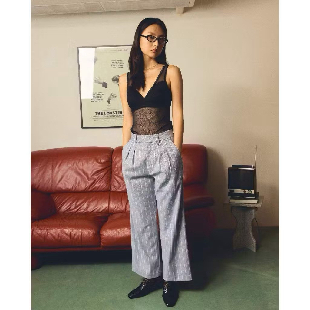 used once TDGA.CO henry strip pants size s