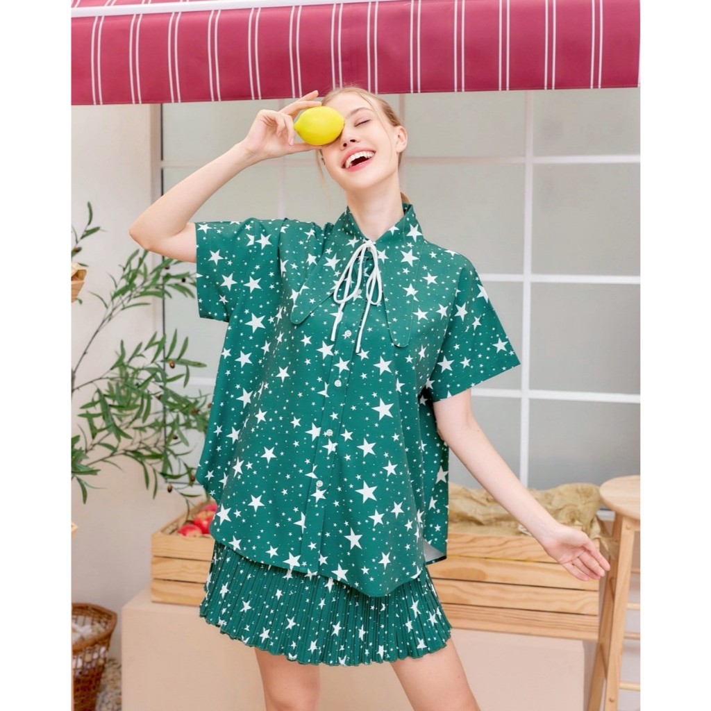VACAY INDEED | SET Dazzling Stat Hana Shirt + Ami Skorts (เซ็ท เสื้อ+กระโปรงกางเกง) /พร้อมส่ง