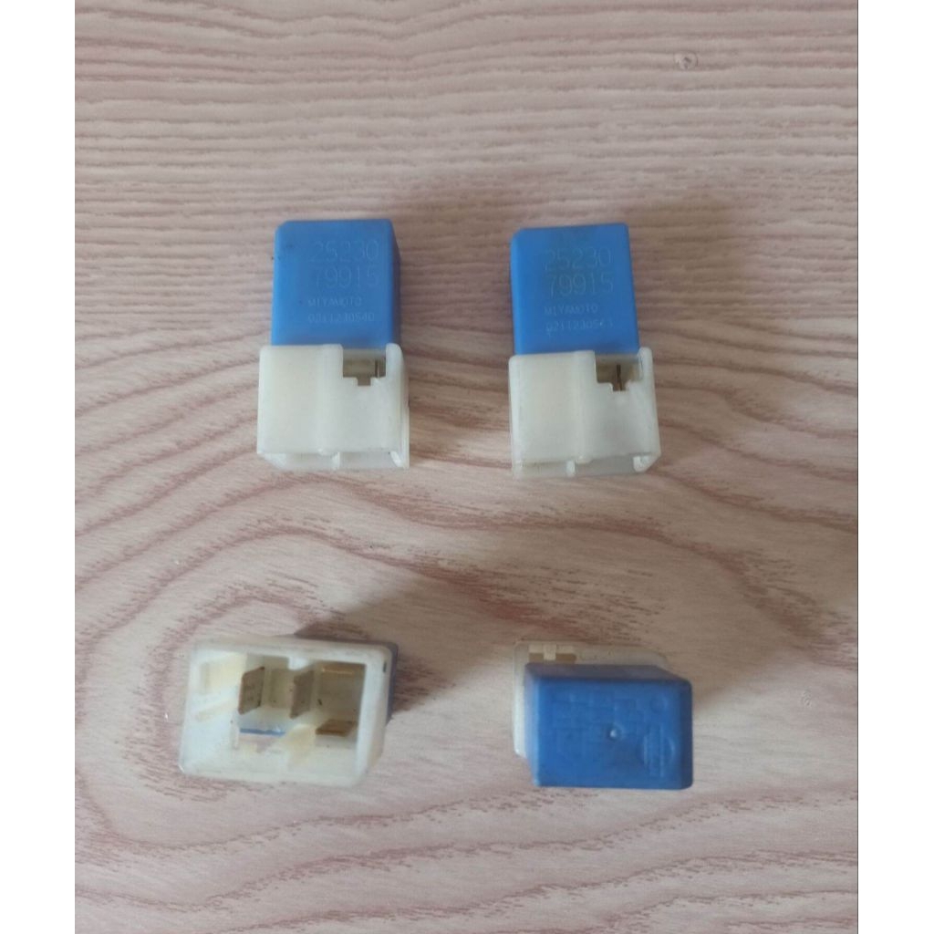 รีเลย์4ขานิสสันราคาต่อ1ชิ้นถอดแท้มือ2ญี่ปุ่น