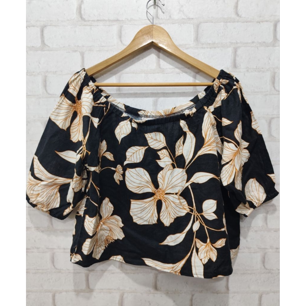 (X13) เสื้อผ้าลินินพิมพ์ลายดอกไม้  CYNTHIA ROWLEY  อก 46"ยาว 20"