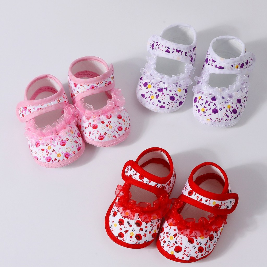 Babyonline(X083)2D2 (ส่งด่วน1วัน)รองเท้าสำหรับเด็กวัยหัดเดินลายดอกไม้สุดน่ารัก พื้นนิ่ม มีกันลื่น เบา ใส่สบาย