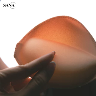 SANA ซานะ ฟองน้ำนม ดูมๆ ดันทรง สำหรับเสื้อใน สปอร์ตบรา ชุดว่ายน้ำ Bra Pad เสริมหน้าอก ผลิตประเทศไทย