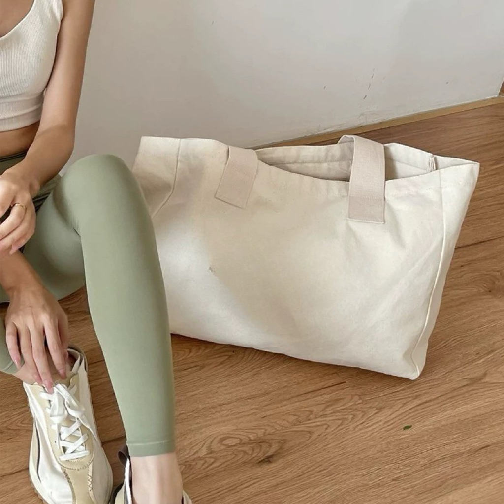 มาใหม่พร้อมส่ง💖 Maison tote bag ถุงผ้าแคนวาส ไม่มีลาย ใบใหญ่ ไซส์แบกบ้าน กระเป๋าใส่เสื้อผ้า
