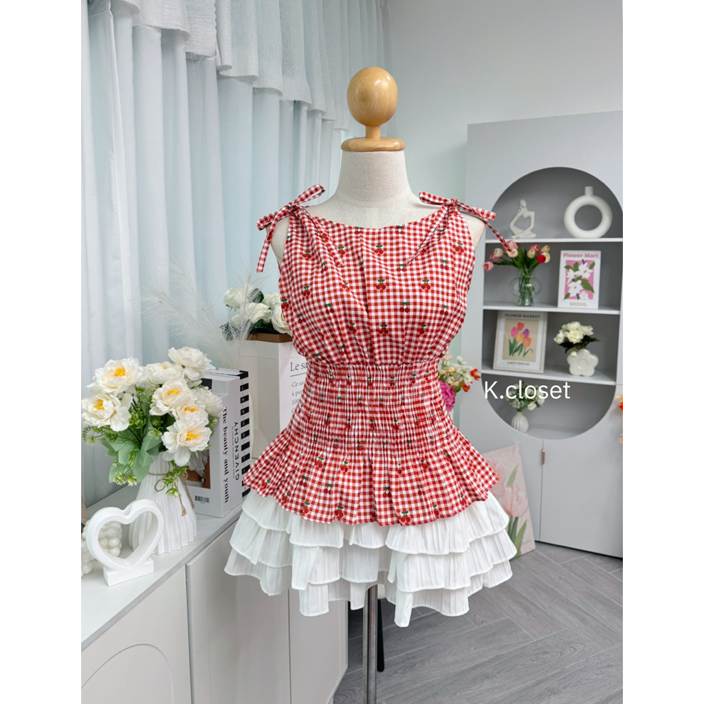 เสื้อแขนกุดผูกไหล่ จ้ำเอวดีเทลน่ารักมาก (Cherry Blooming Peplum) - รูปที่ 2