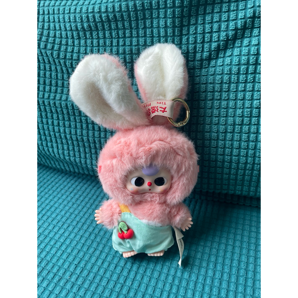 พวงกุญแจลาฟูฟู่lafufuจากตู้คีบ 18cm