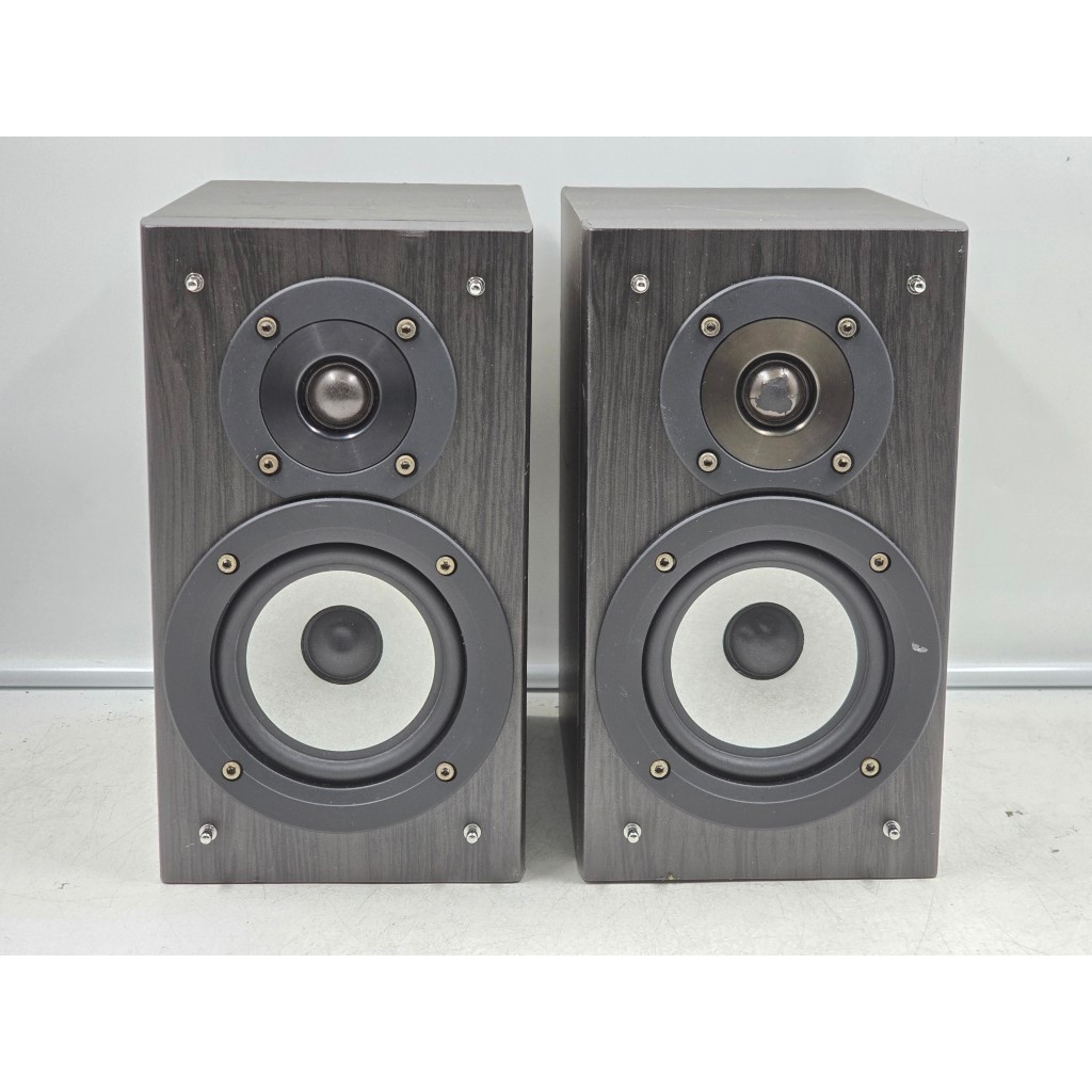 BE38 ลำโพงญี่ปุ่นมือสอง 1 คู่ (02F) VICTOR SP-UXDM8-B 20W 4 โอห์ม Woofer 3.5 นิ้ว Size ตู้ 14x21.5x2