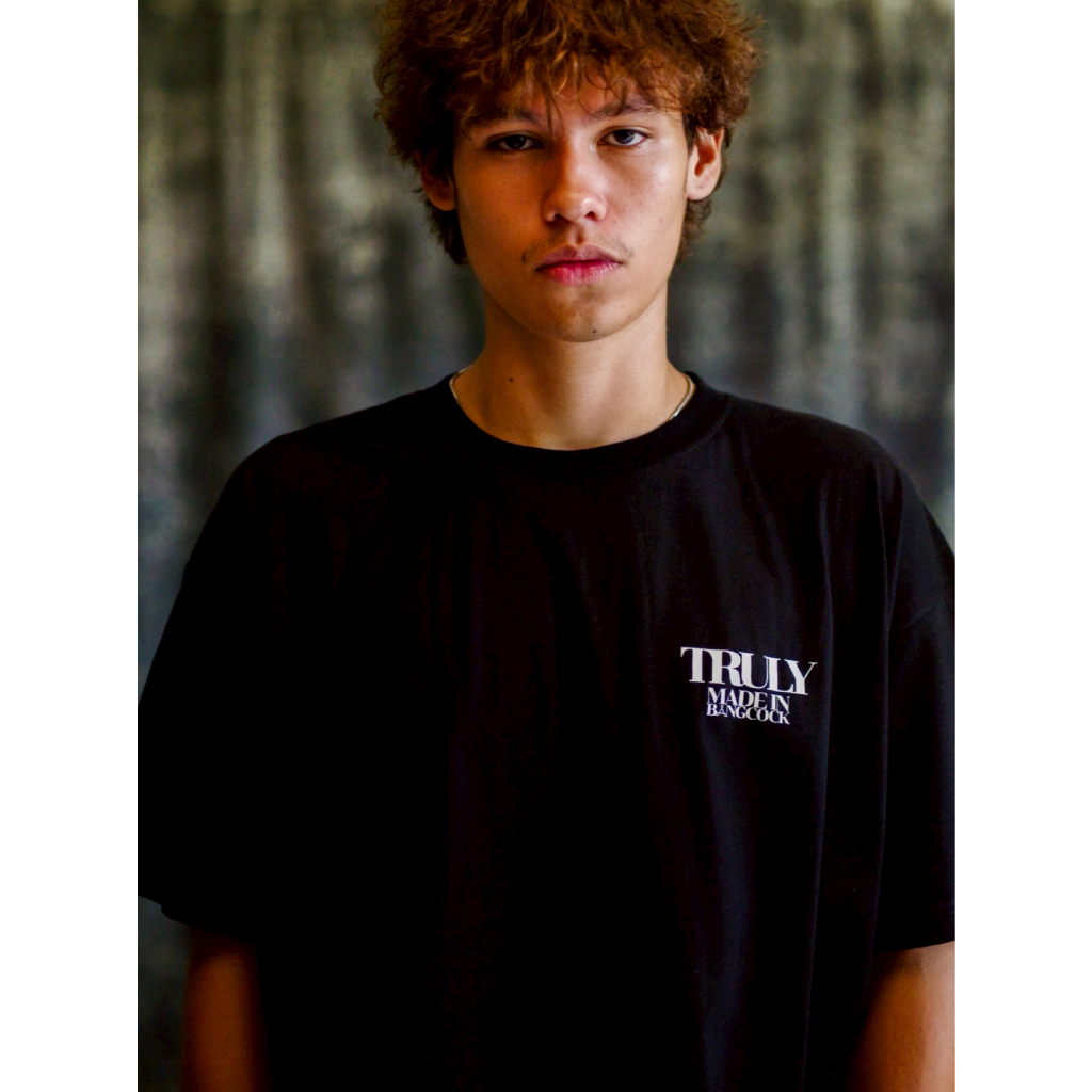 TRULY เสื้อยืดสีดำ รุ่น F*CKING BANGCOCK #3