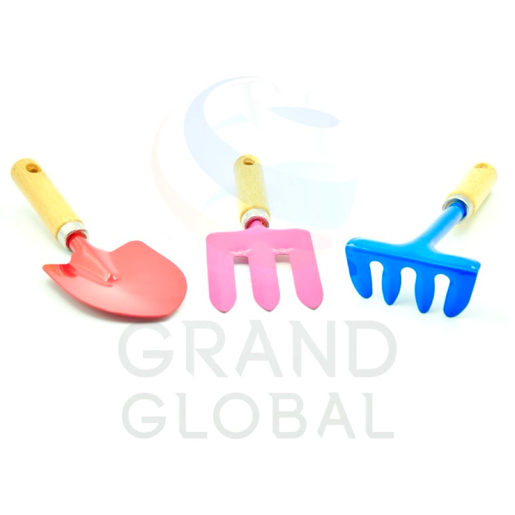 SOLID ชุดทำสวน เครื่องมือทำสวน ชุด ขุดดิน ทำสวน อุปกรณ์ทำสวน ปลูกพืช ต้นไม้ ไม้ดอกไม้ประดับ เล็ก 3 ชิ้น จอบ พลั่ว คราด