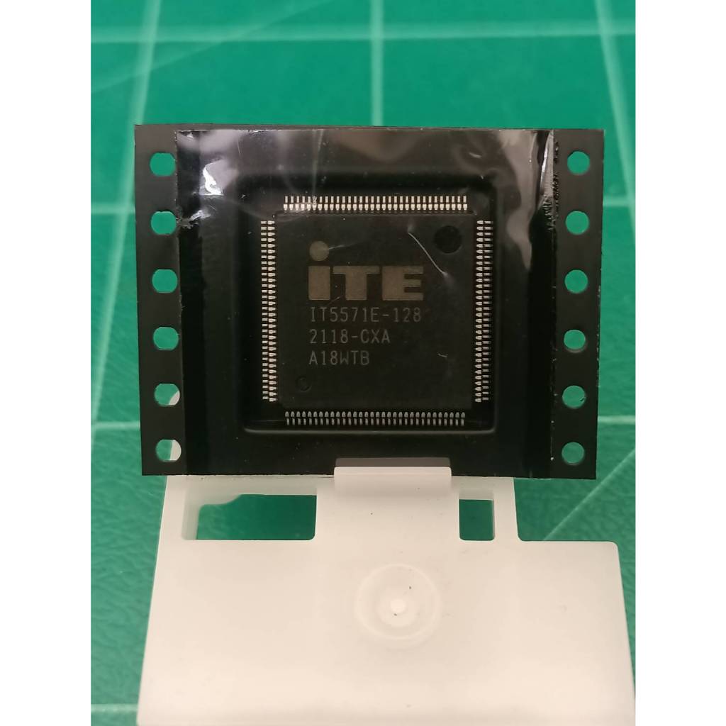 100% ใหม่ IT5571E-128  CXS QFP-128 ชิปเซ็ต