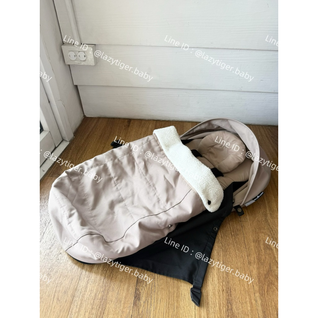 (มือสอง) Babyzen ผ้าเบาะรถเข็นเด็ก อุปกรณ์เสริมรถเข็นเด็ก BabyZen YOYO2 Newborn Pack 0+ สี Taupe
