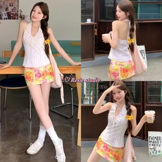 Rosie พร้อมส่ง💗เสื้อสายเดี่ยวคล้องคอผ้าลายลินินคอวี  ใส่แล้ว…