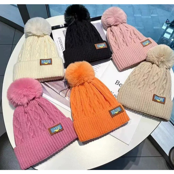 💗💗💗New พร้อมส่ง!💗💗💗หมวกกันหนาวทรงบันนี่มีปอมๆๆ บุหนาสำหรับผู้หญิงฤดูหนาว  รุ่นใหม่ล่สุด  *ร้านร่วมส่งด่วน*