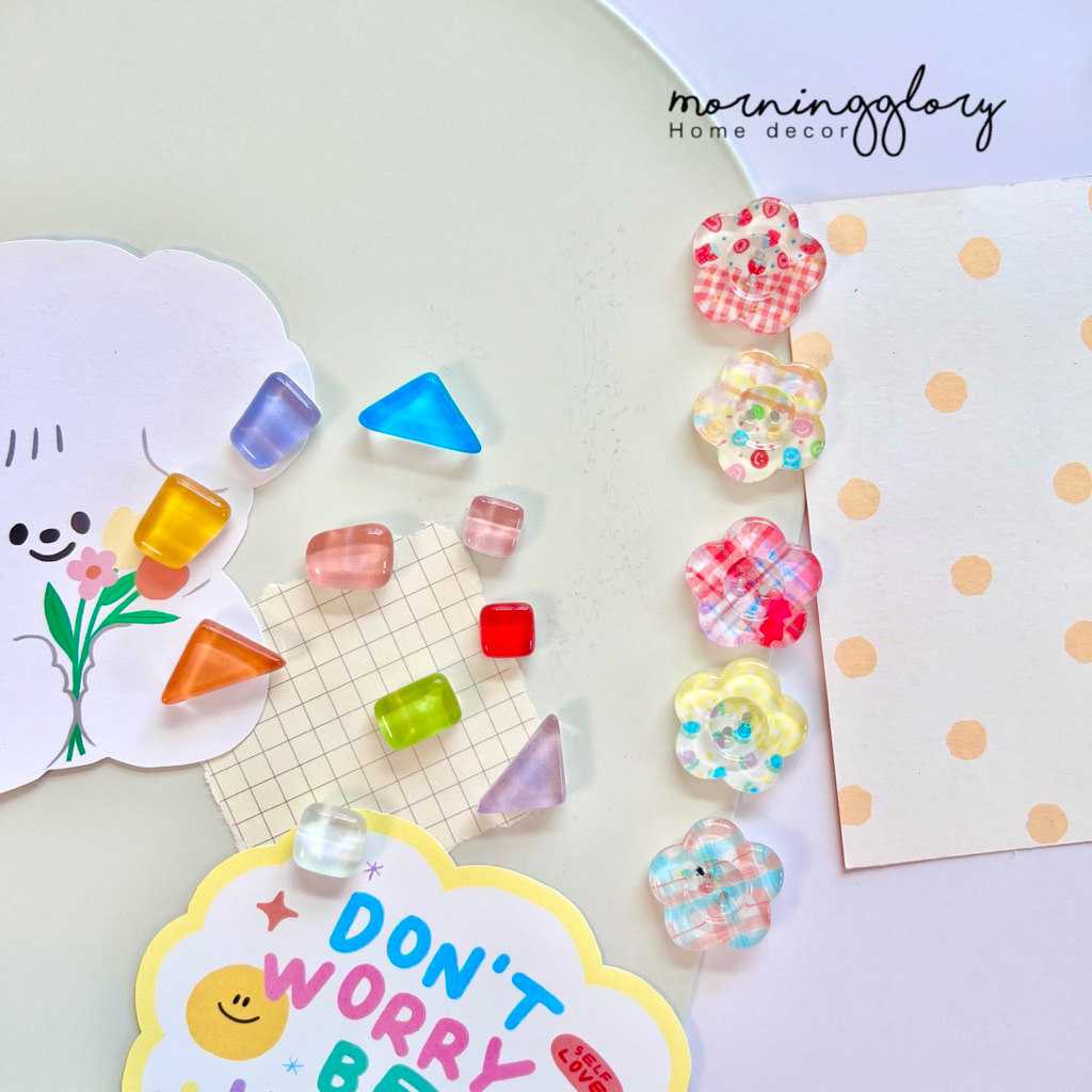 แม่เหล็กติดตู้เย็น แม่เหล็กติดบอร์ด แม็กเน็ต magnet ลายดอกไม้ และโมเสก สีสันสวยงาม