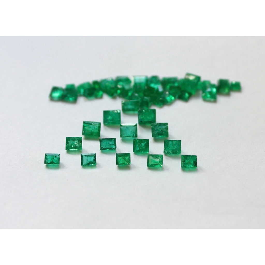 Emerald Real Emerald Color Faceted Green Natural Gemstone Raw Gemstone 100% Natural