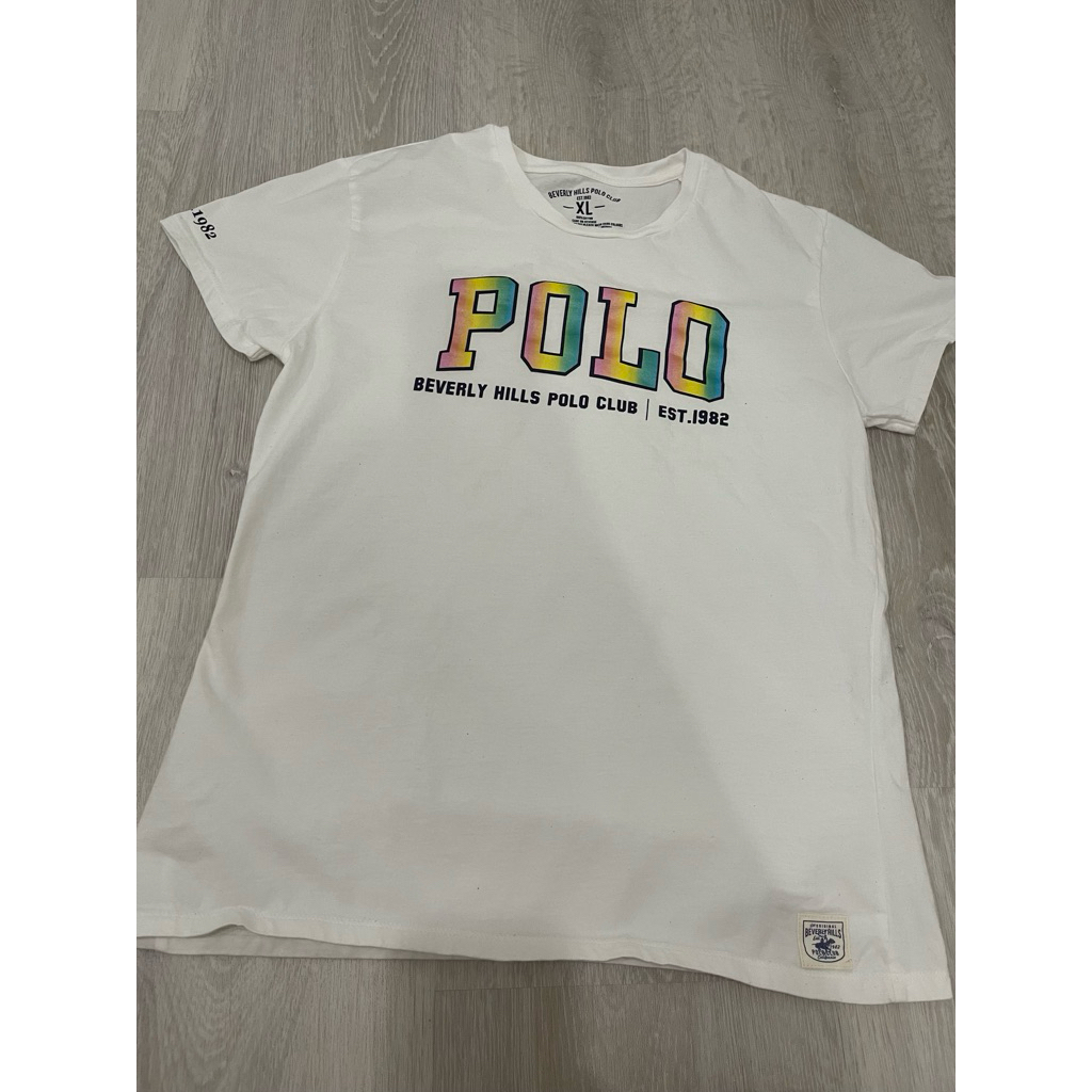 เสื้อยืด beverly hill polo club sizeXL สีขาว ทรงผู้หญิง อก36 ยาว24