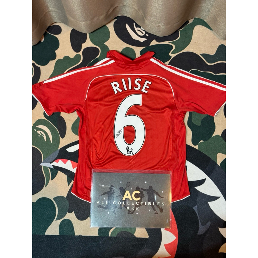 เสื้อพร้อมลายเซ็นแท้ Riise Liverpool Jersey💯