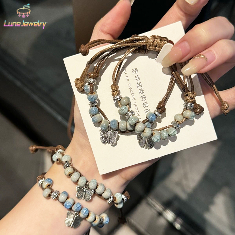 COD💖สร้อยข้อมือผีเสื้อถักลูกปัดเซรามิกสไตล์จีนย้อนยุคแฟชั่นเครื่อง ปรับได้ สร้อยข้อมือ เข้ากับทุกการแต่งกาย ผู้หญิง กิ๊ฟ