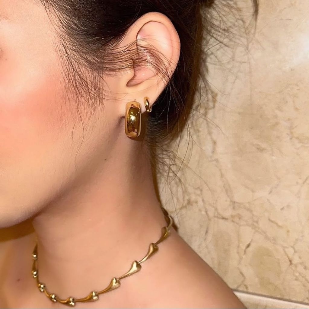 ส่งต่อ classic bold แบรนด์ g.grumpy พร้อมถุงผ้า ราคาใน shop 1,460.-  (ใช้โค้ดลดได้ค่ะ)