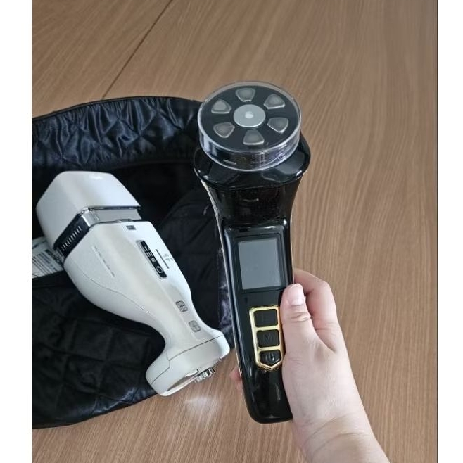 เฉพาะเครื่องสีดำ เครื่องHifu1เครื่อง (เป็นเครื่องตัวโชว์) หน้า(เหนียง แก้ม คอ)