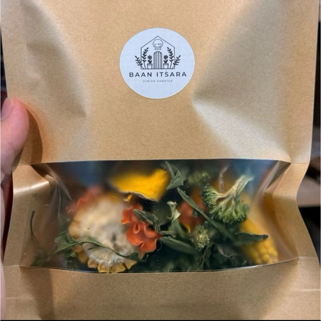 ผักอบรวม สำหรับ แฮมสเตอร์ และสัตว์ฟันแทะ 100g