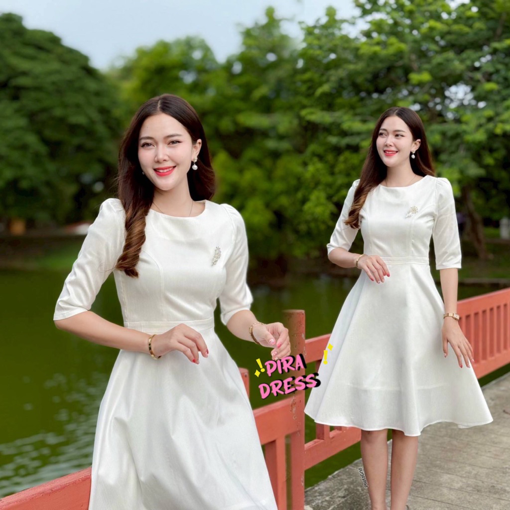 PIRA DRESS เดรสผ้าทอ สีขาว ทรงสวย