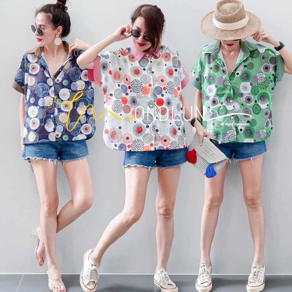 📍🍒อย่าลืมแวะเข้ามาเก็บโค้ดส่วนลดกันนะคะ NADA133 MondLuneCloth เสื้อเบลาส์คอปก เเขนสั้น
