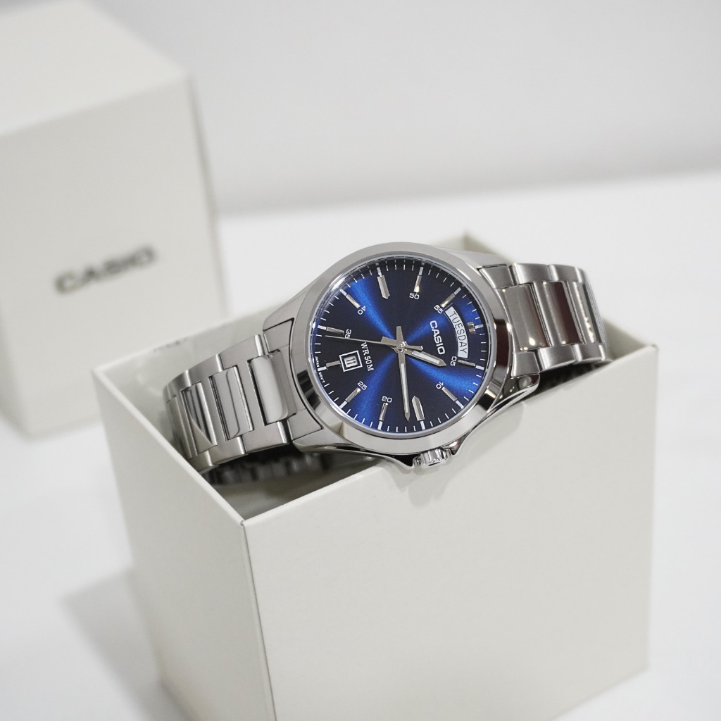 Casio Standard นาฬิกาข้อมือผู้ชาย สายสแตนเลส รุ่น MTP-1370,MTP-1370D,MTP-1370D-1A1 - สีเงิน รูปที่ 3