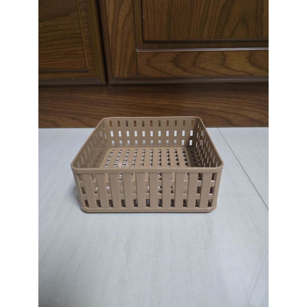 ตะแกรงสี่เหลี่ยมลายไม้ ตะกร้าลายหวายใส่ของ No.586(6ใบ/ 12ใบ) - รูปที่ 5