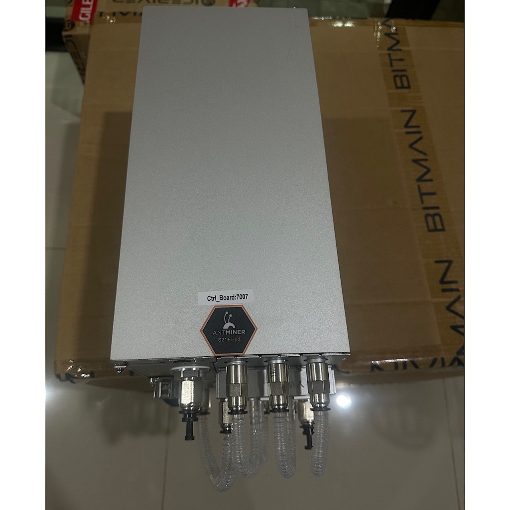 Bitmain Antminer S21+ Hyd (358Th)เหรียญBTC รายได้เดือนละ20,000บาท