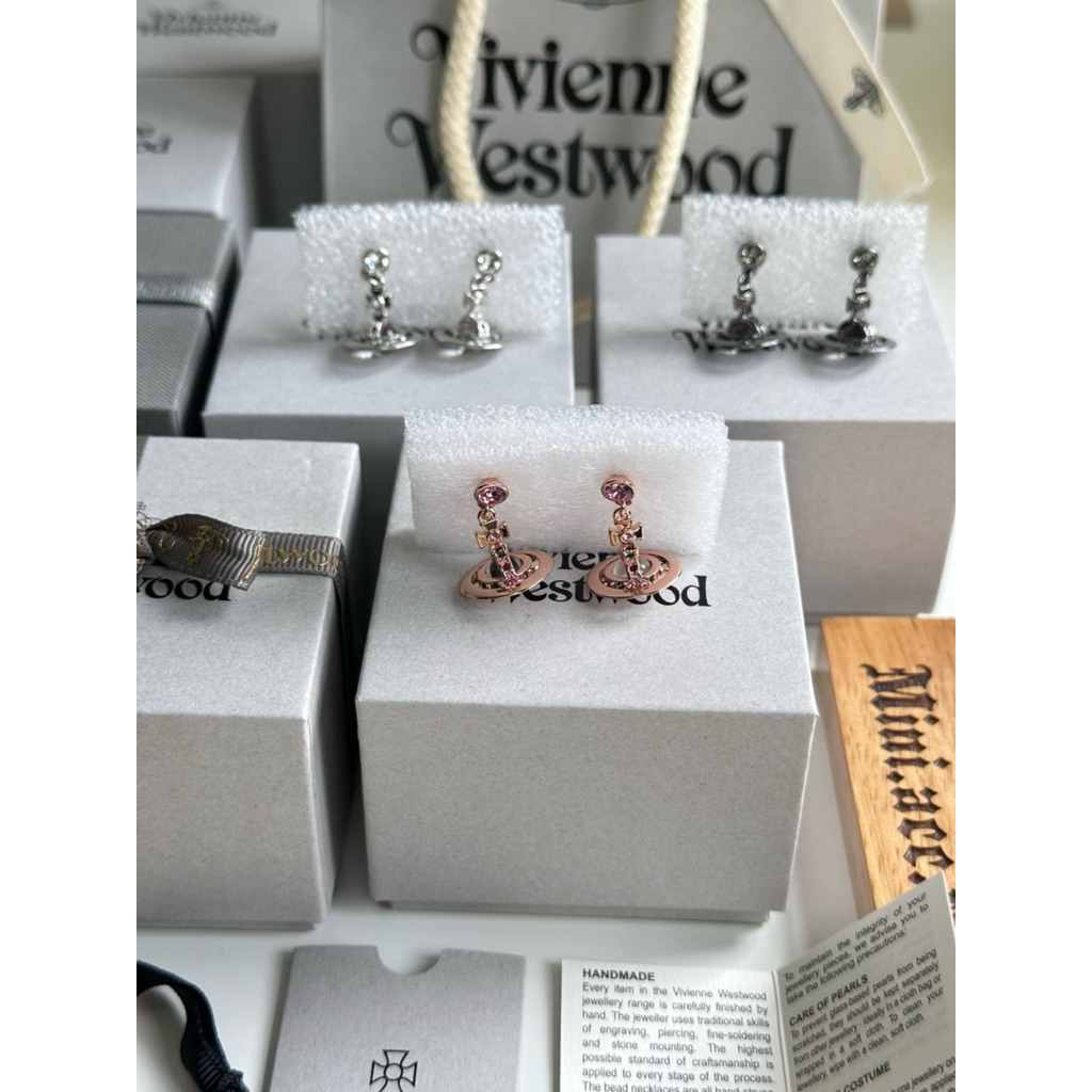 พร้อมส่ง🪐ORB EARRINGS SIZE PETITE ของแท้100%