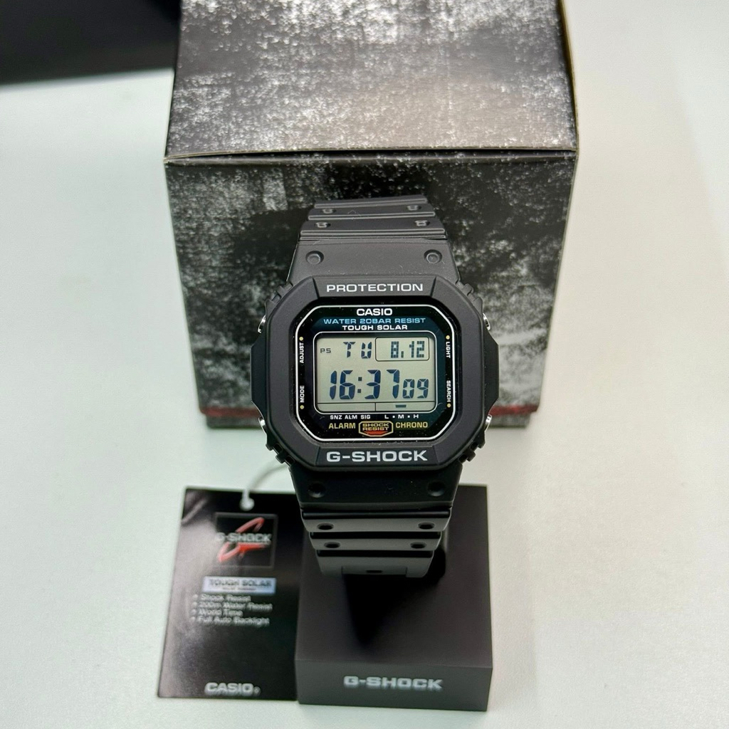 CASIO G-SHOCK G-5600UE-1, G-5600UE, G-5600 [ใช้พลังงานแสงอาทิตย์]